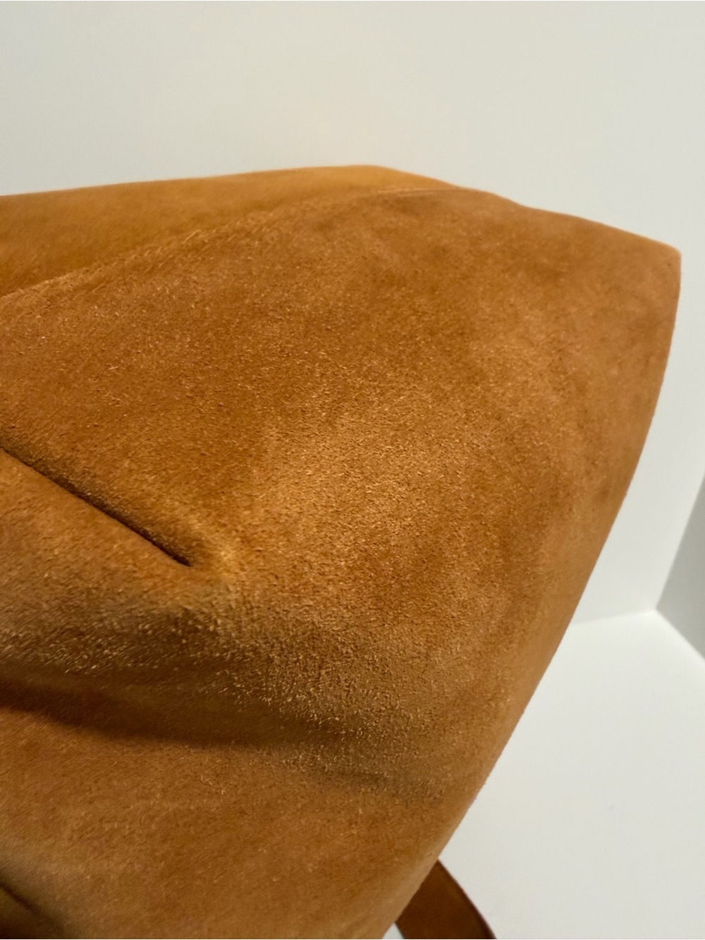 NEW Madewell The Essential Bucket Tote in Dark caramel suede NM988 $198 work bag - Picture 12 of 17